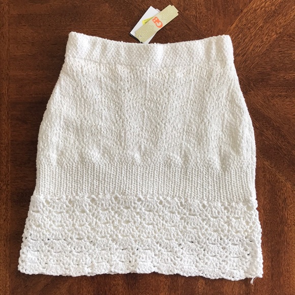Gianni Bini Dresses & Skirts - Gianni Bini white crochet mini skirt NWT